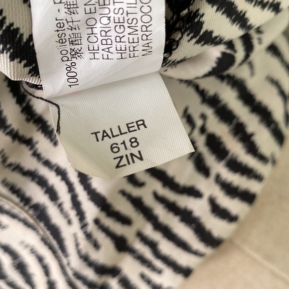 Zara Zebra Oversized Cropped Button Down Blouse - M - Picture 11 of 11